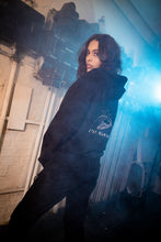 Lade das Bild in den Galerie-Viewer, Hoodie "Stay Curious"