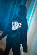 Lade das Bild in den Galerie-Viewer, Longsleeve "Lost in Spacetime"