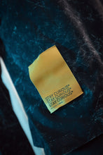 Lade das Bild in den Galerie-Viewer, Shirt "Lost in Spacetime"